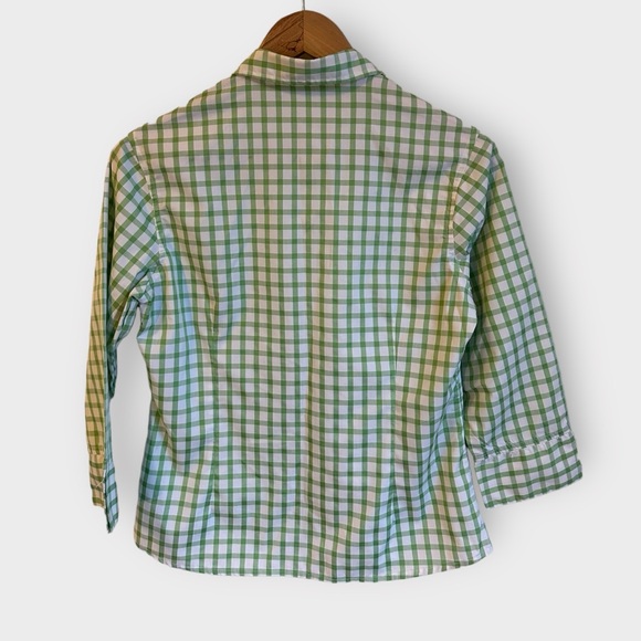 Lacoste women’s green and white buttondown shirt - Picture 2 of 4
